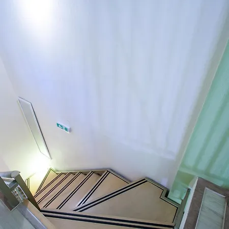 Syrainas Appartamento *