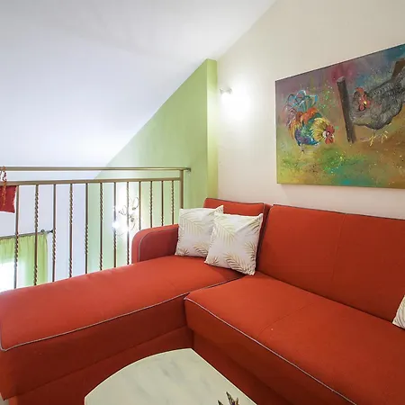 Appartamento Syrainas *