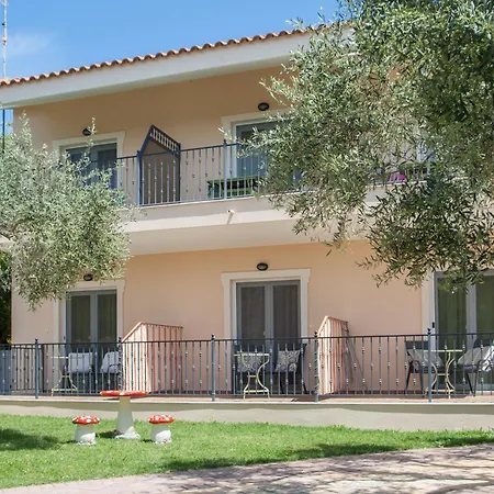 Syrainas * טרולוס