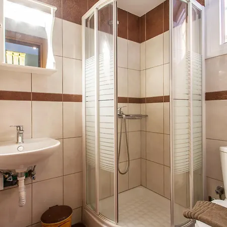 Syrainas דירה טרולוס