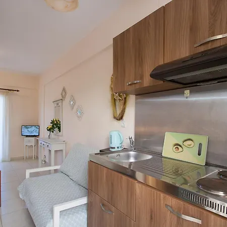 Apartment Syrainas Troulos